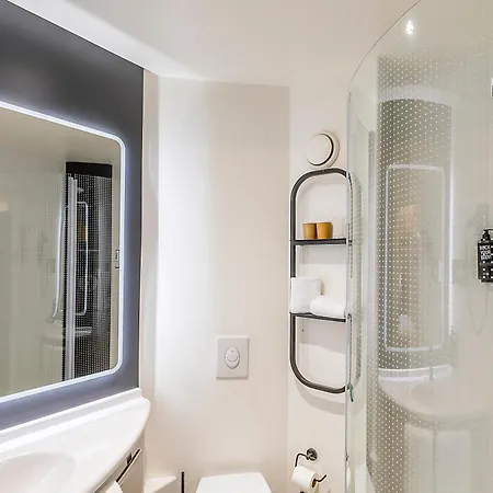Hotel Ibis Parque Nacoes 3*