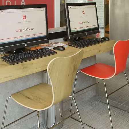 イビス リスボア パルケ ダス ナソエス 3*