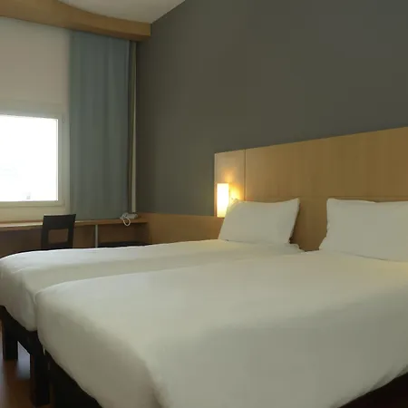 Ibis Parque Nações Hotel 3*