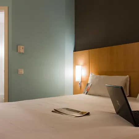 Ibis Parque Nacoes Lisbon