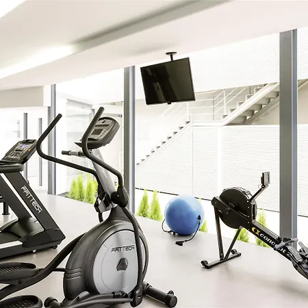 Ibis Parque Nacoes 3*