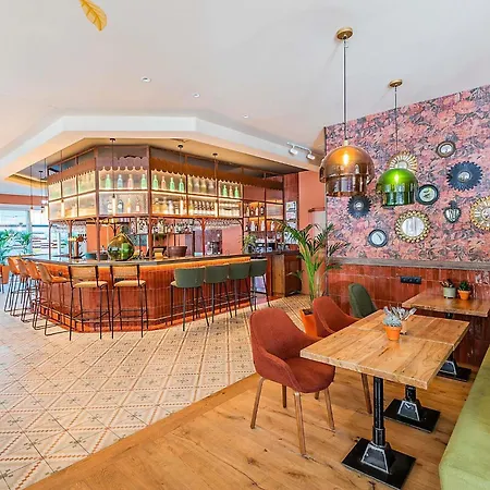 Hotell Ibis Parque Nacoes Lisboa