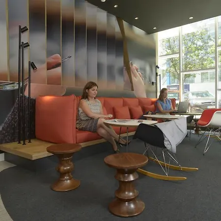 Ibis Parque Nacoes 3* Lisbon