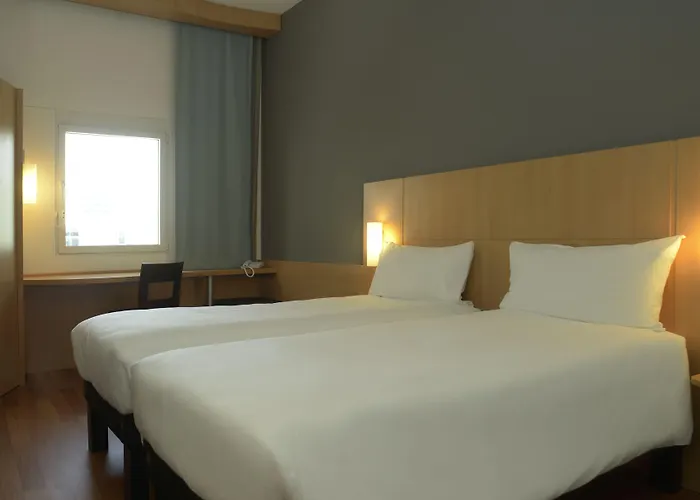 Ibis Parque Nacoes Отель 3*