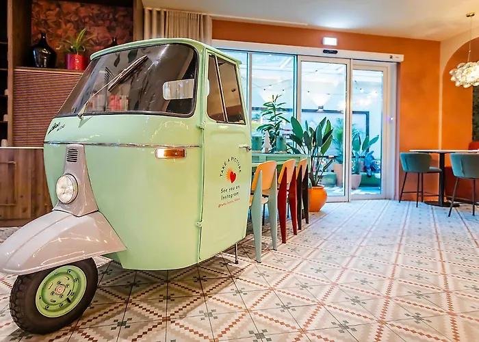 Ibis Parque Nacoes 3* Лиссабон