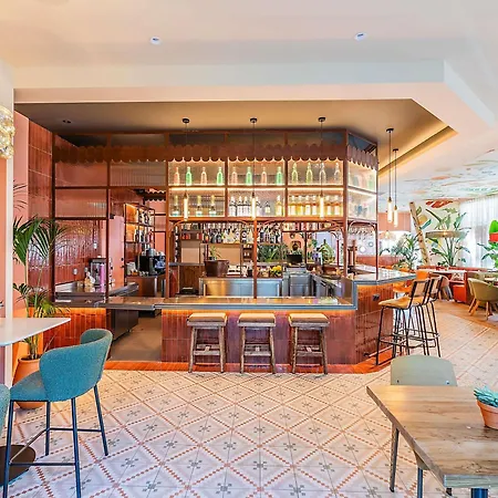 Ibis Parque Nacoes Отель 3*