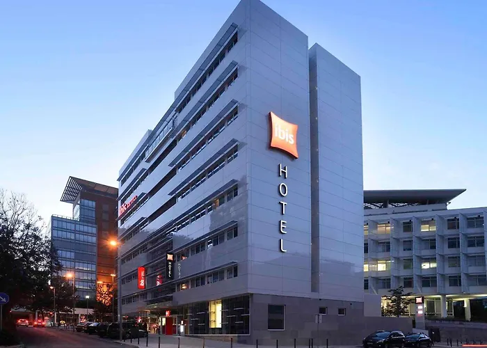 Hotel Ibis Parque Nacoes 3*