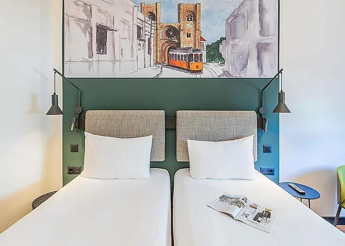 Hotel Ibis Parque Nacoes 3*