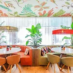 Hotel Ibis Parque Nacoes 3*