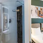 Hotel Ibis Parque Nacoes Lisboa
