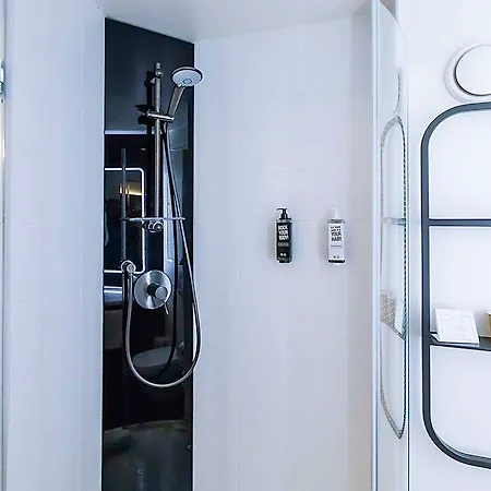 Otel Ibis Parque Nacoes Lisboa