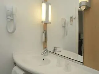 Otel Ibis Parque Nacoes Lisboa