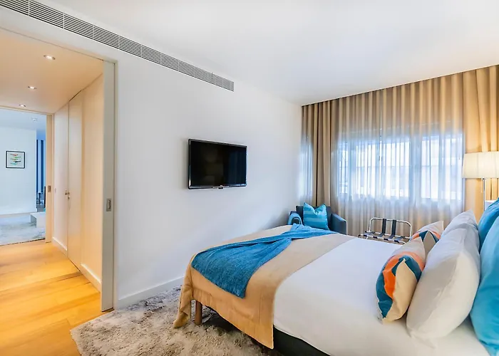 Hotel Ibis Parque Nações 3*